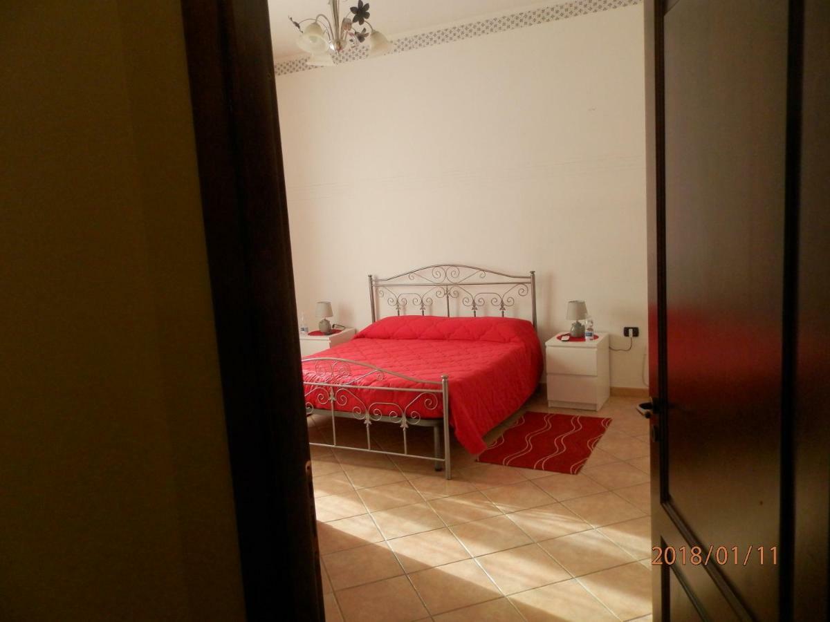 B&B Palazzo L'Occaso Castrovillari Buitenkant foto